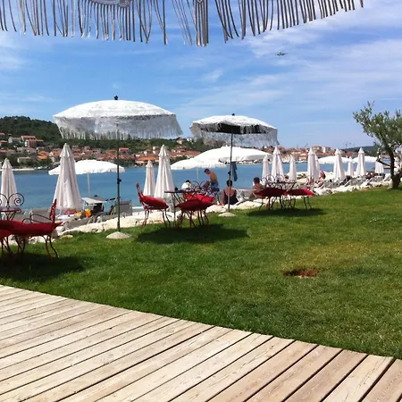 Holiday home Kuca Vinko *